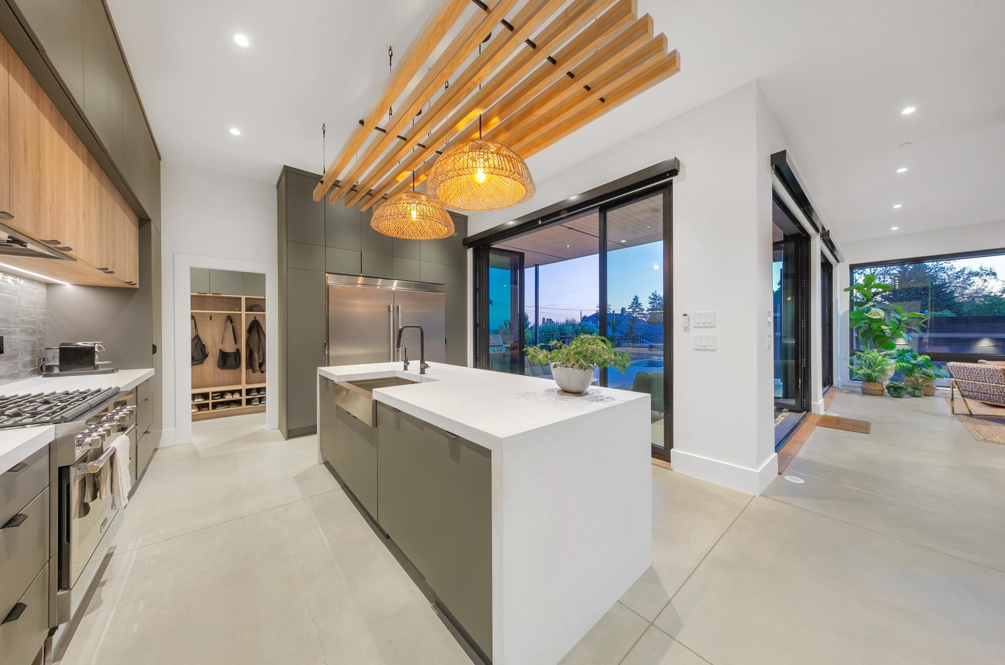 North Vancouver Grand Blvd Custom Home &mdash; photo 2