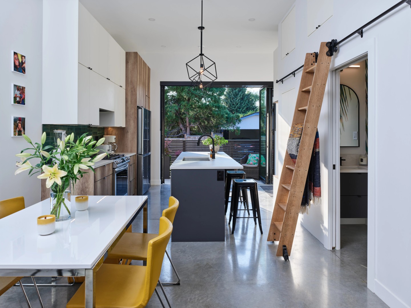 North Vancouver Coach House &mdash; photo 4